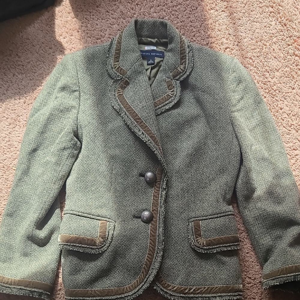 Banana Republic Olive Tweed Blazer with Olive Velvet Trim